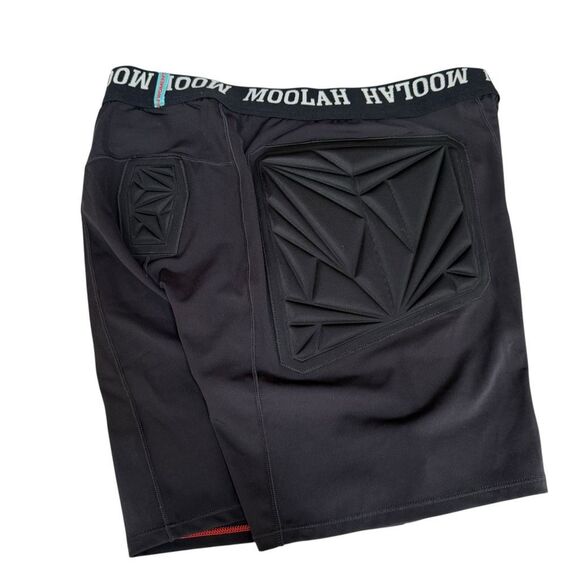 Moolah Kicks Women's Black Padded Compression Shorts Active Elastic Sz XL NWOT - Picture 2 of 4